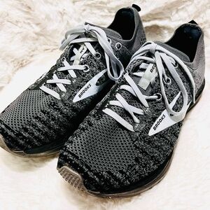 Brooks 1202971B004 Bedlam 2 Grey / Light Blue Running Shoes Women's Size 9.5